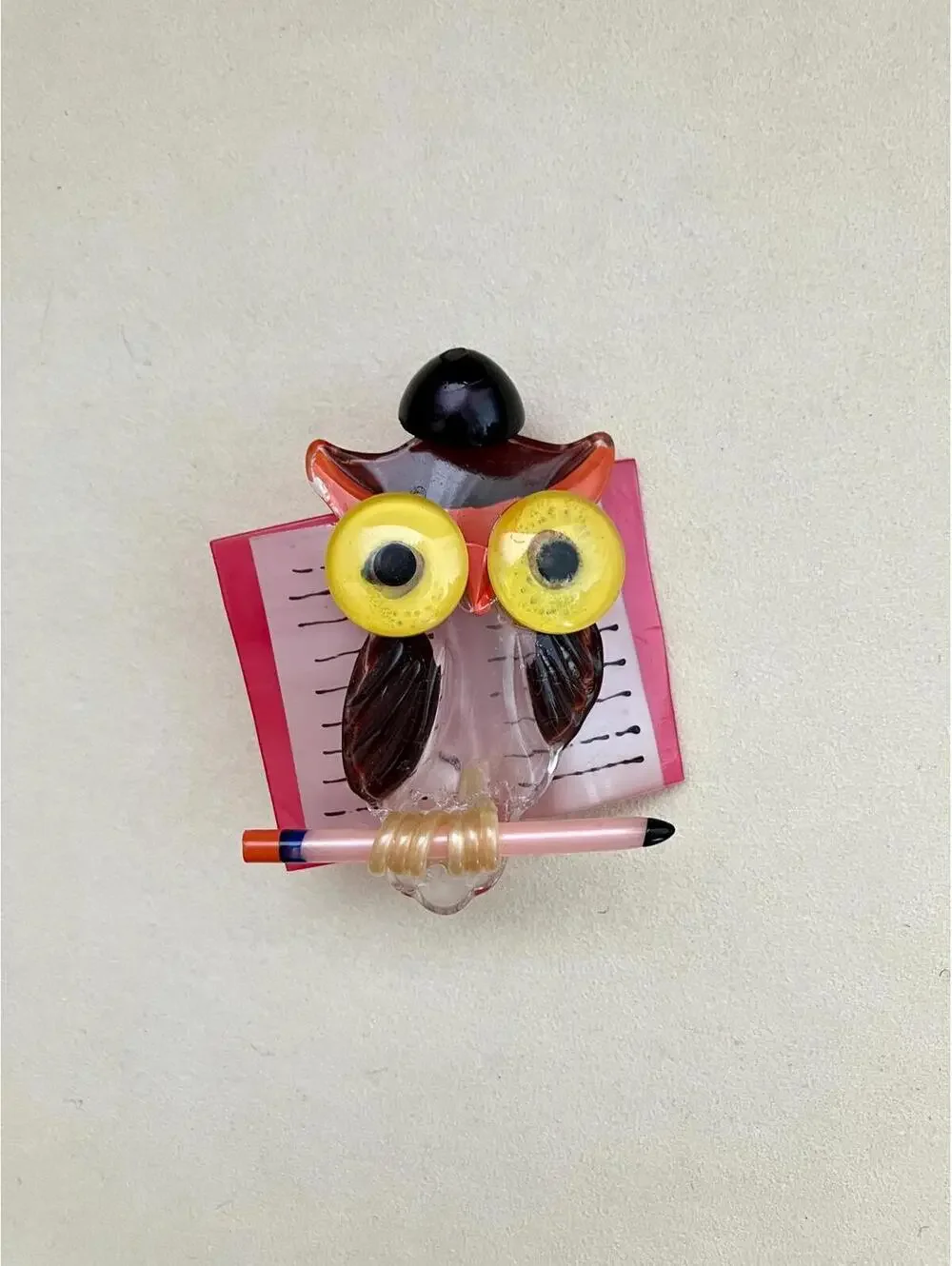 Vintage 1940s Lucite Owl Brooch: Novelty Jewelry